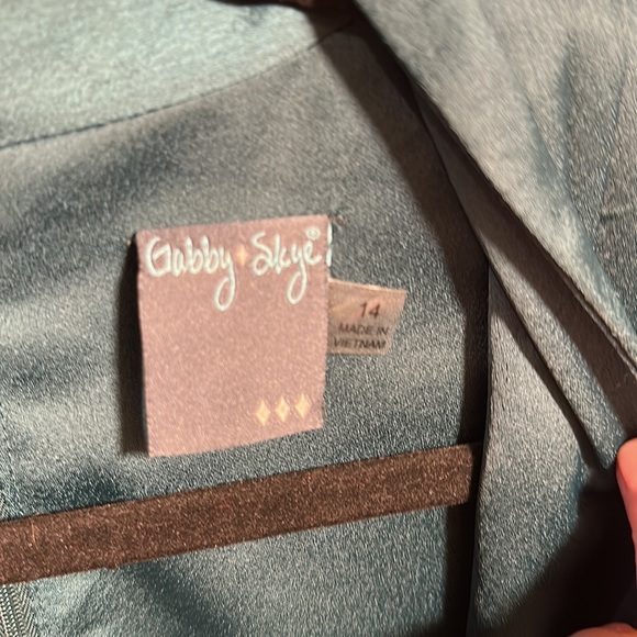 Gabby Skye green satin faux wrap dress with asymmetric hem - Picture 6 of 10